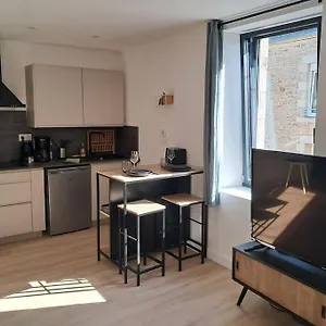  Appartement Independant Gare Hopital Naval Group